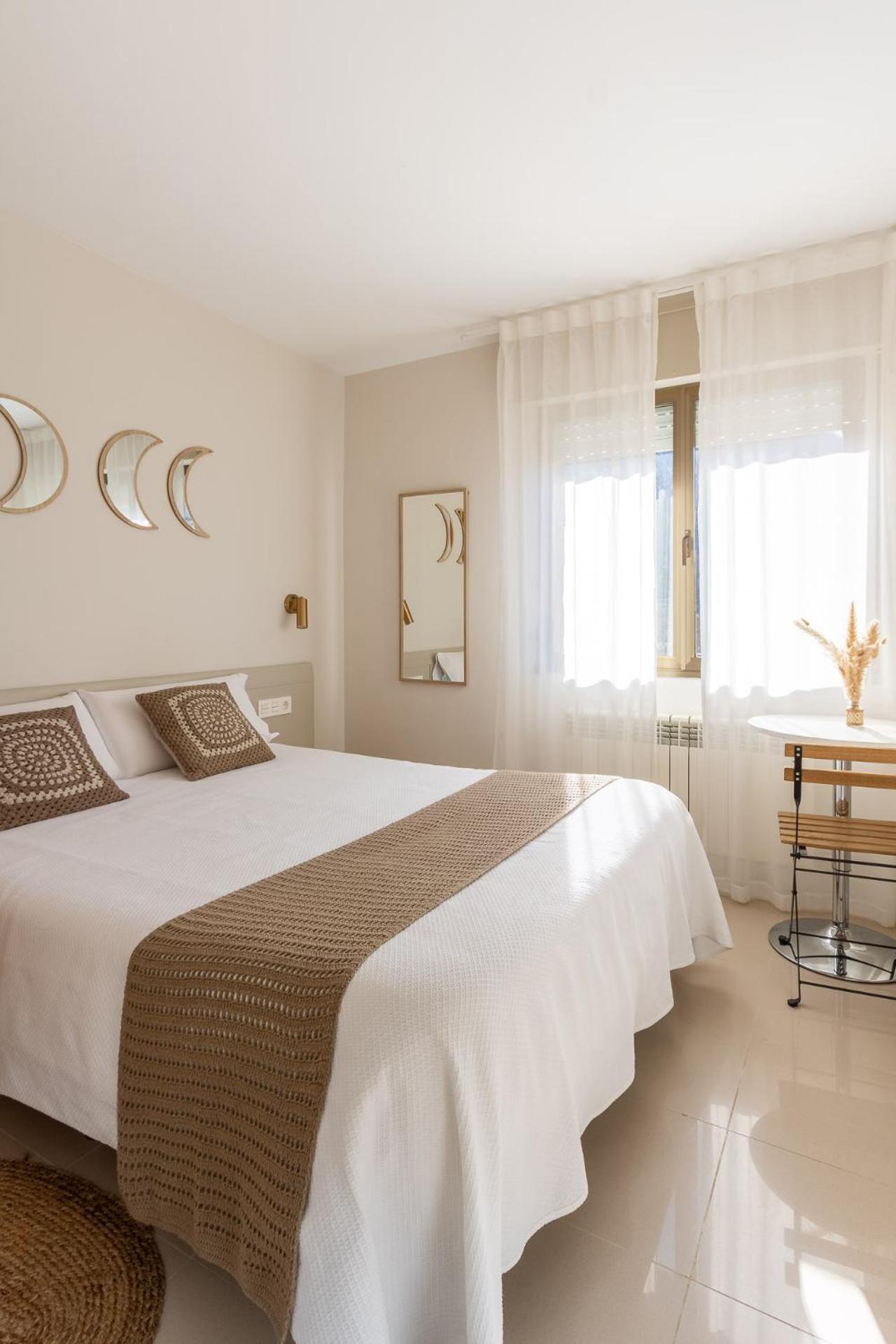 Hostal Lobrega Torrecilla en Cameros Εξωτερικό φωτογραφία