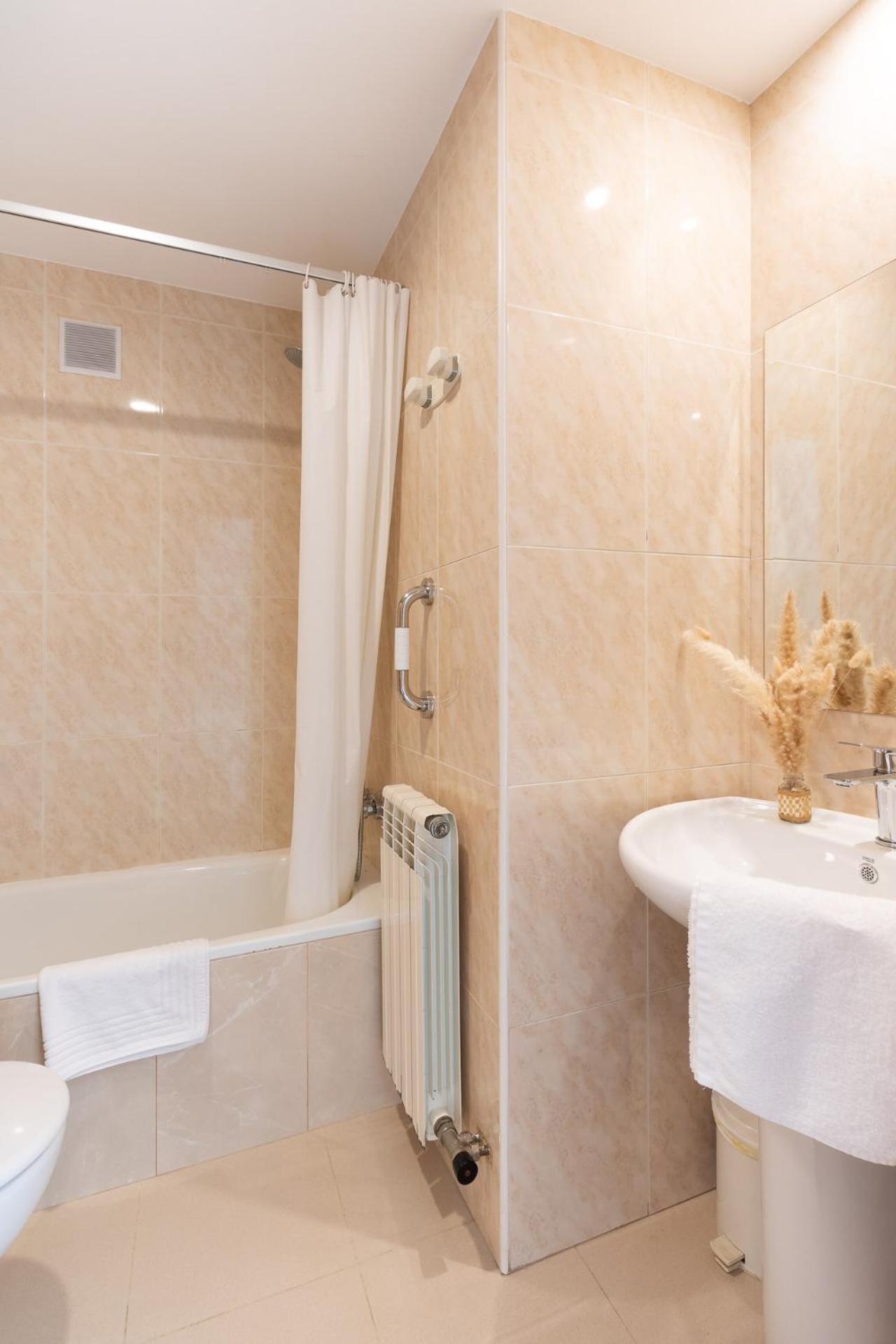 Hostal Lobrega Torrecilla en Cameros Εξωτερικό φωτογραφία