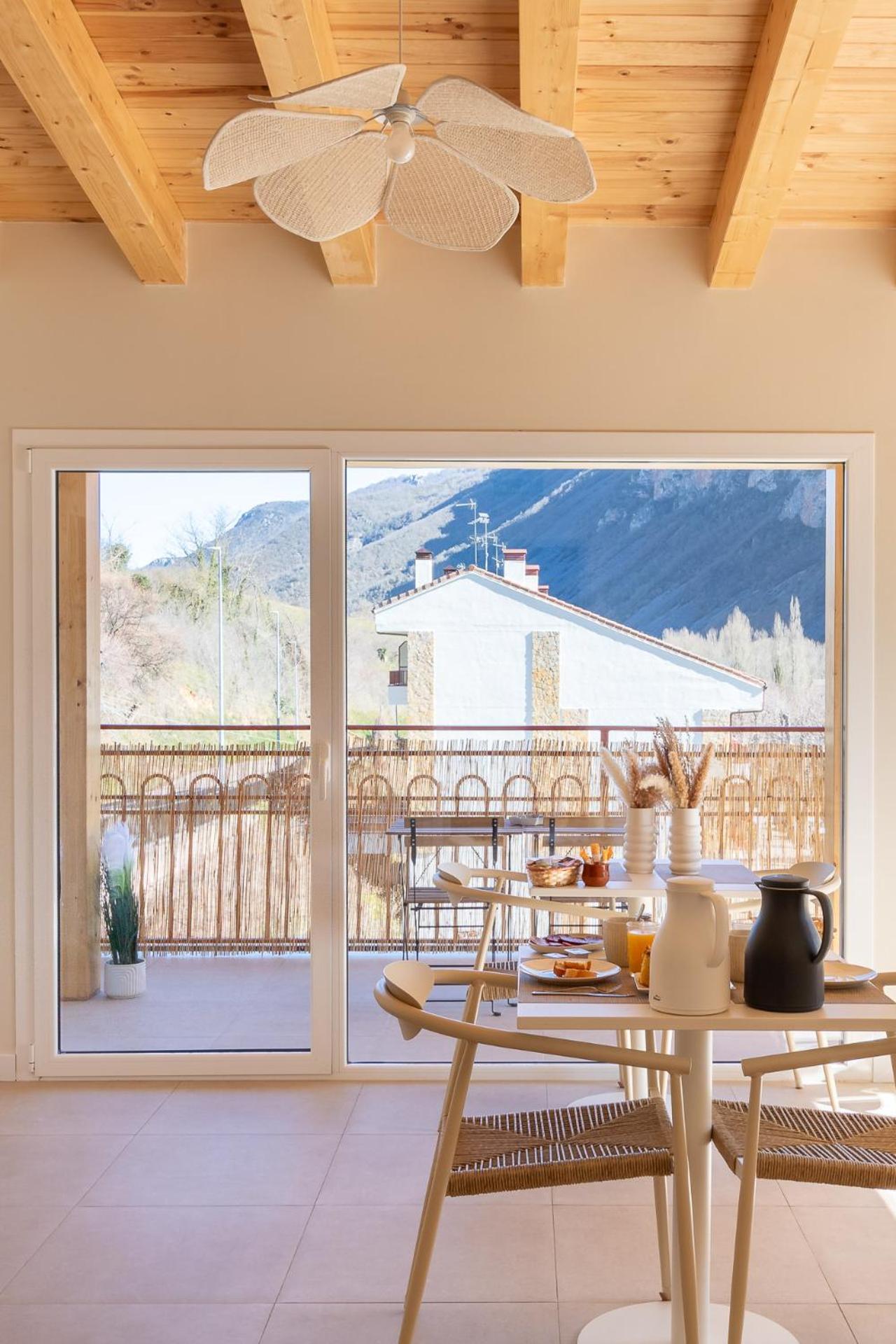 Hostal Lobrega Torrecilla en Cameros Εξωτερικό φωτογραφία