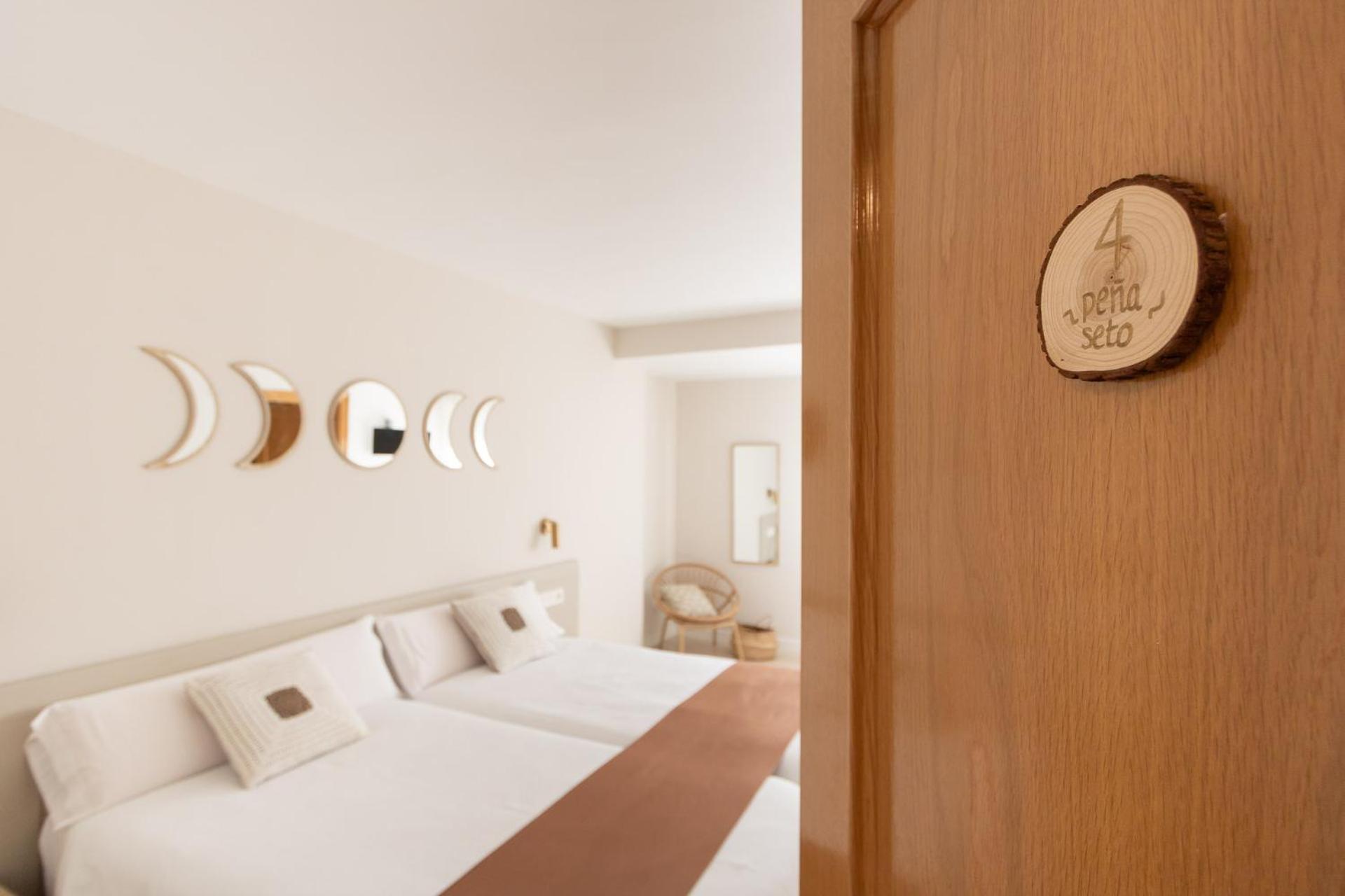 Hostal Lobrega Torrecilla en Cameros Εξωτερικό φωτογραφία