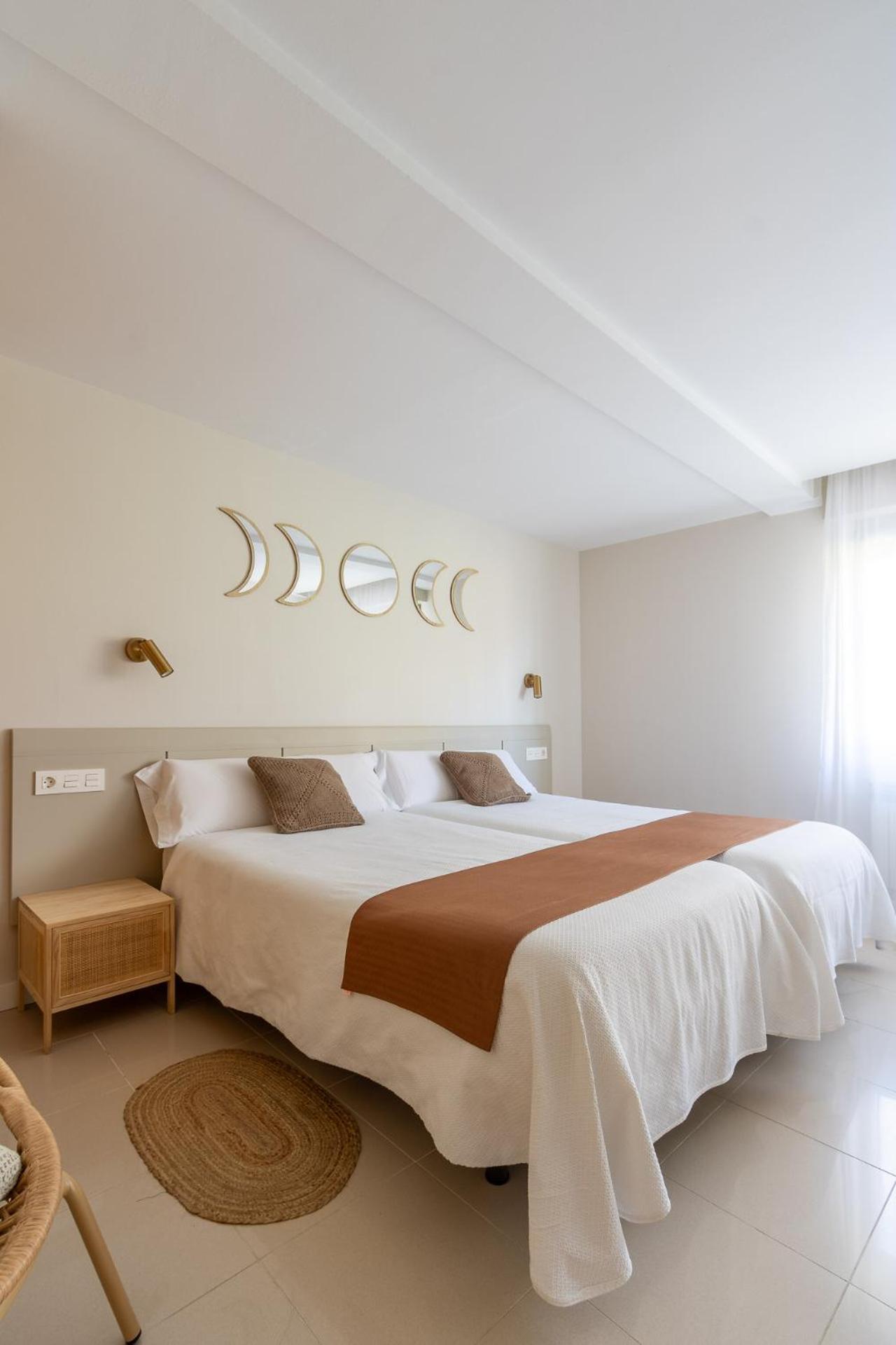 Hostal Lobrega Torrecilla en Cameros Εξωτερικό φωτογραφία